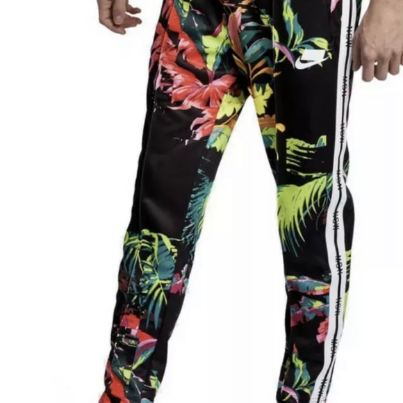 nike floral joggers